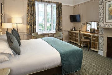 Club Room at Sir Christopher Wren Hotel and Spa
