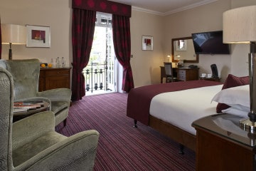 Feature Room at Sir Christopher Wren Hotel